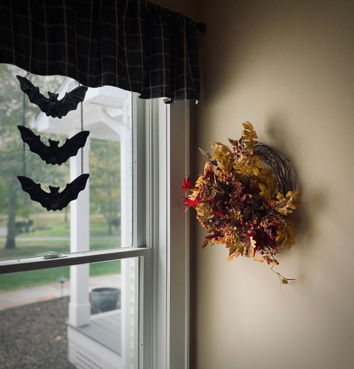 Autumn Leaves Vine Wreath with Fall Berries | The Hudson Valley Wreath ...